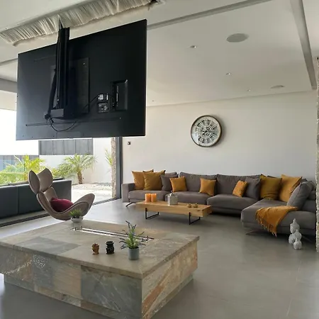 Stupa Luxury