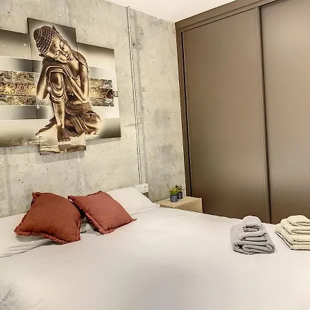 Stupa Luxury بينالماذينا