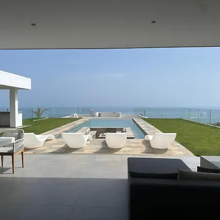 Stupa Luxury * بينالماذينا